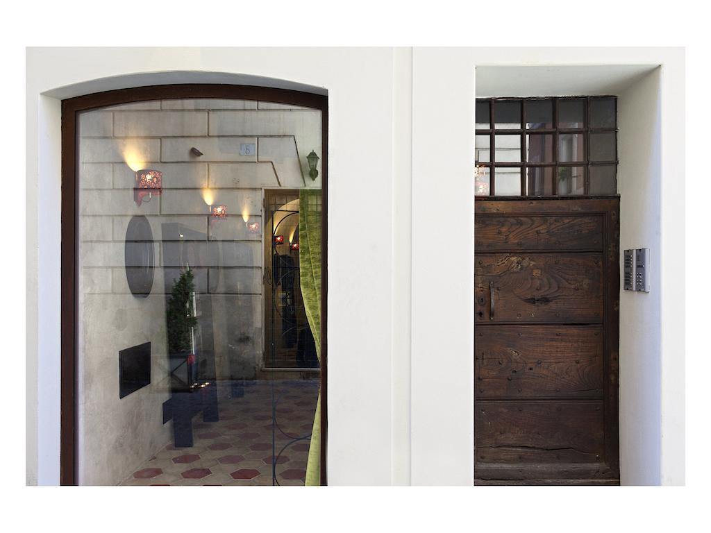 Casa De' Coronari Roma